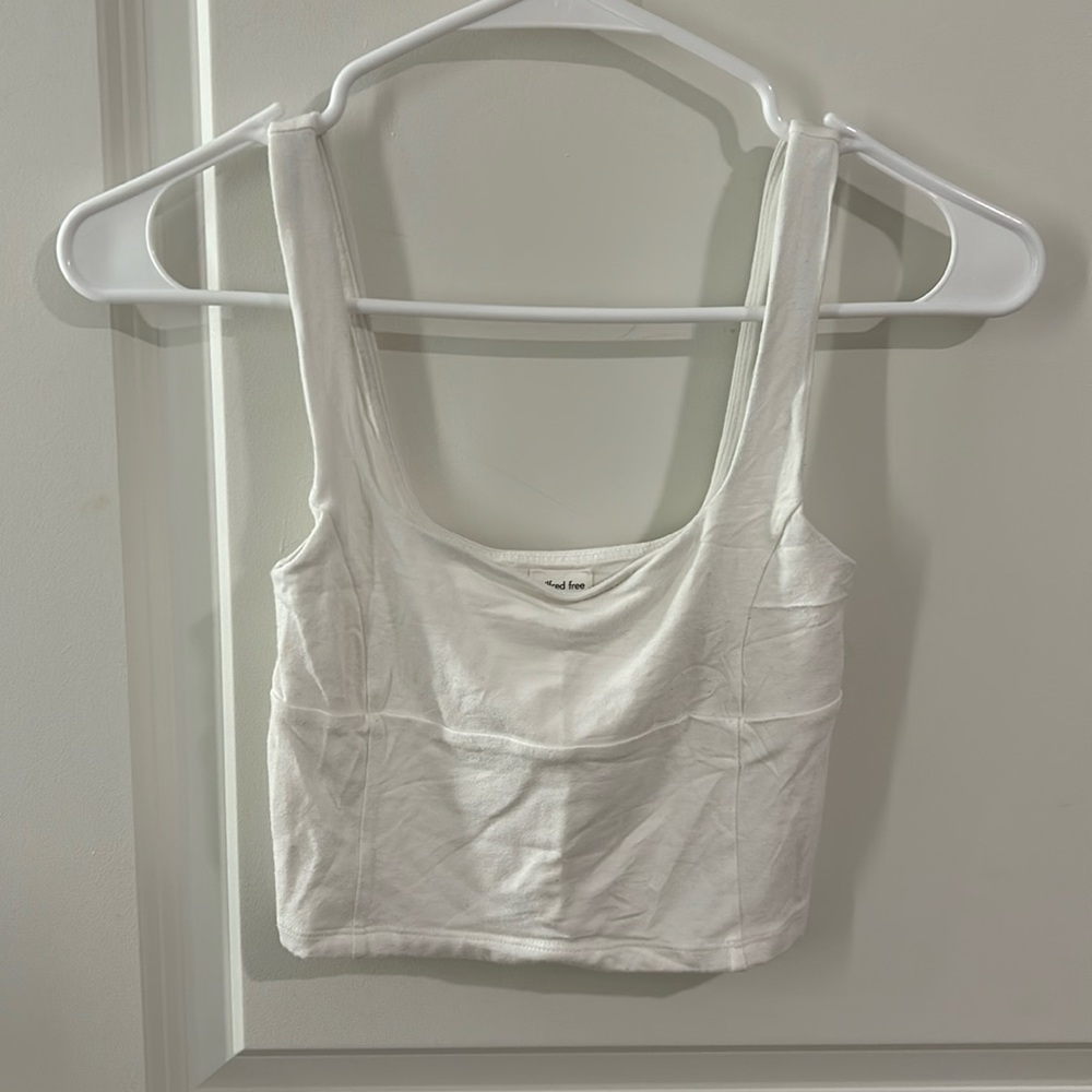 Cropped white tank